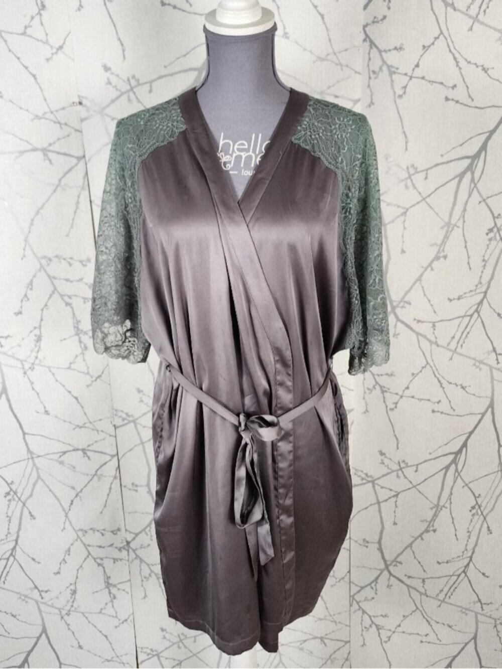NK Imode Gray Taupe Satin Stretch Lace Sleeve Belted Robe